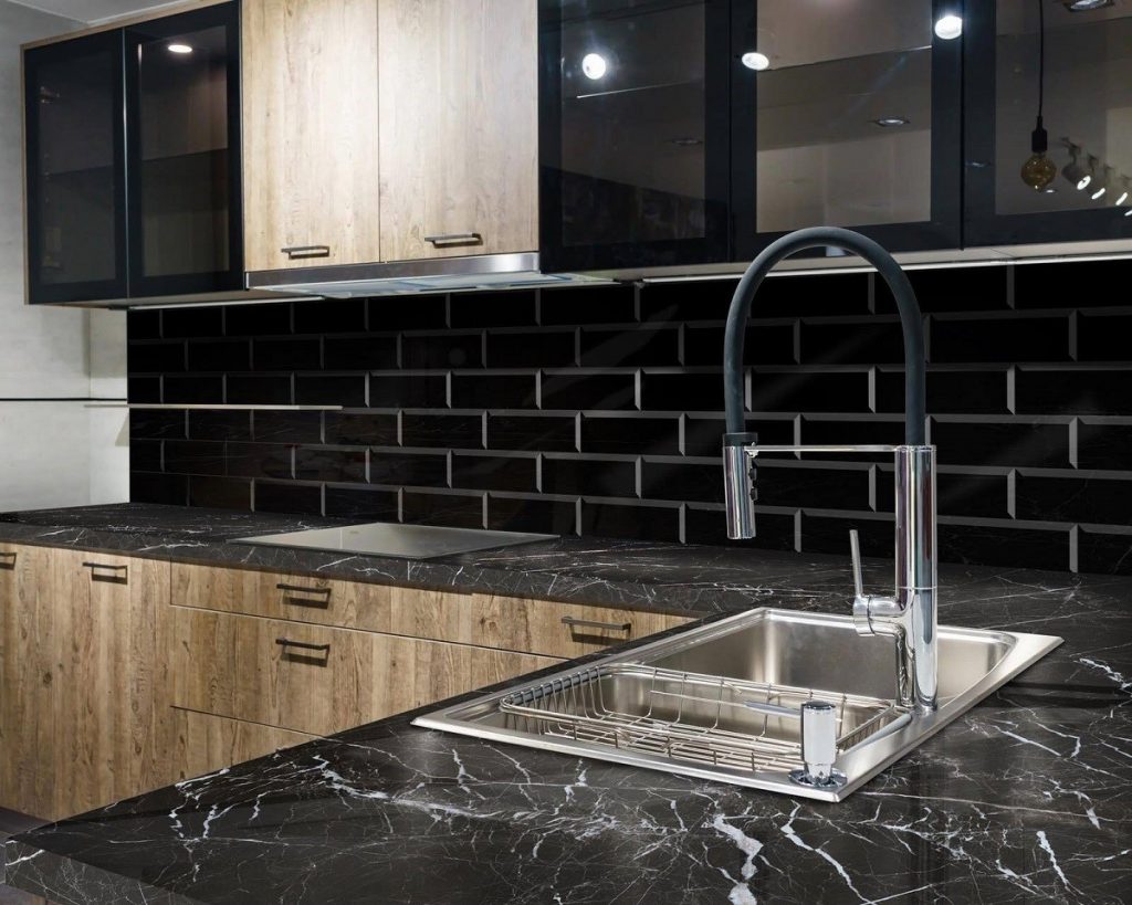 Granite Tile vs. Granite Slab Countertops